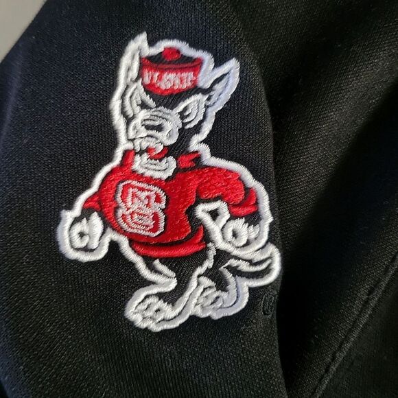 Stadium Athletics Men's Black NC State Wolfpack Pullover Hooded Sweatshirt - Picture 10 of 15